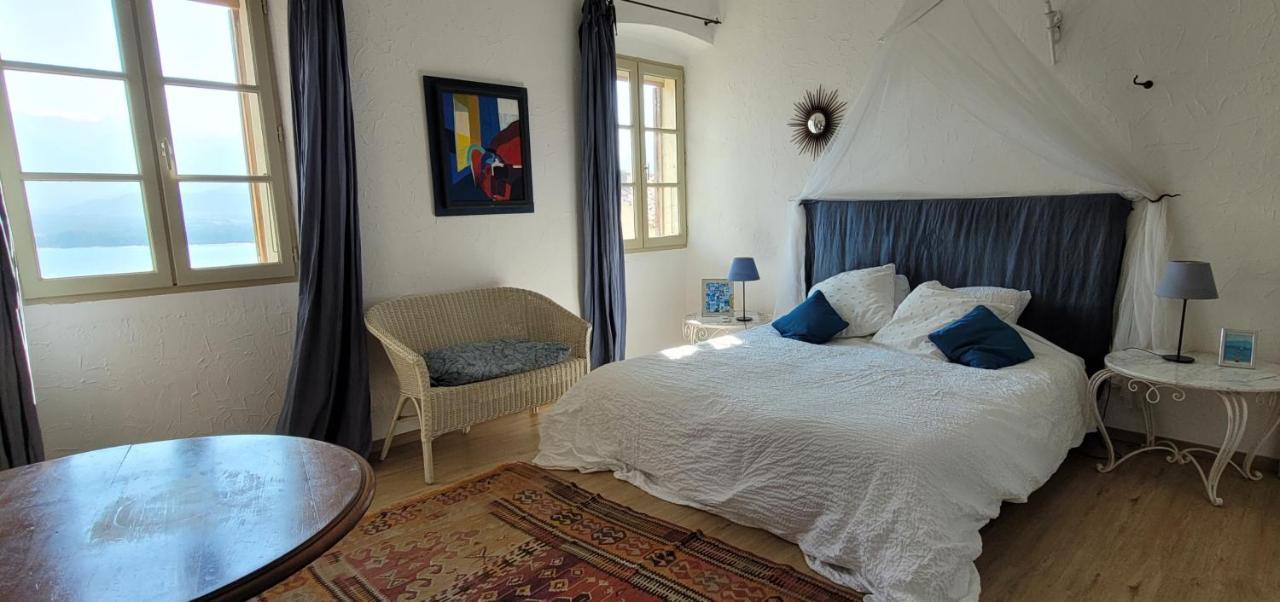 Casa Anna Apartment Калви Екстериор снимка