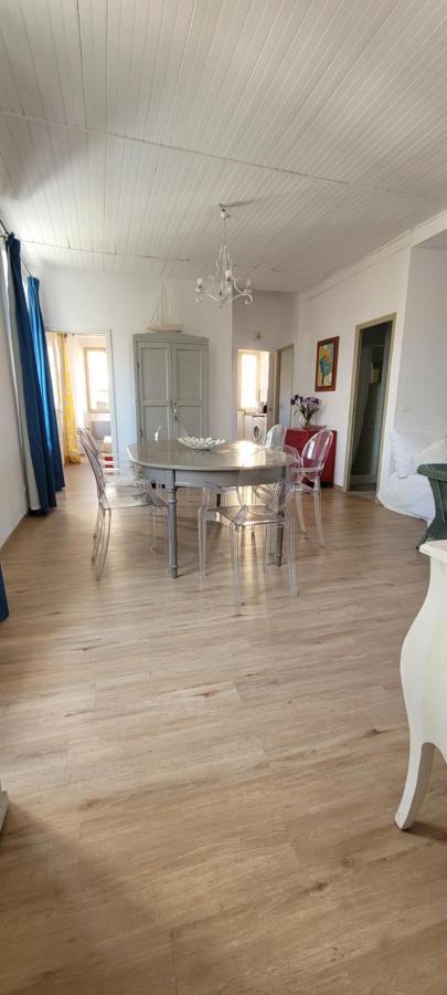 Casa Anna Apartment Калви Екстериор снимка